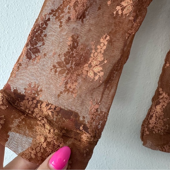 Free People Free People Lost In Lace Cardi Bright Cider Lace Button-Up Blouse L - Picture 6 of 7